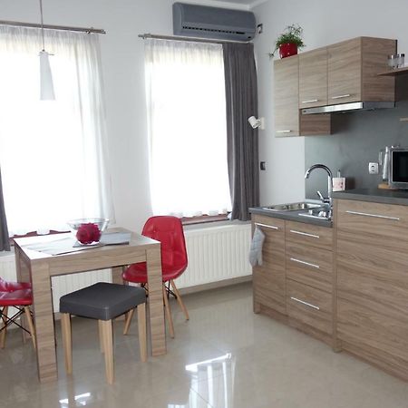 Studio Apartmani Vinica Exterior photo
